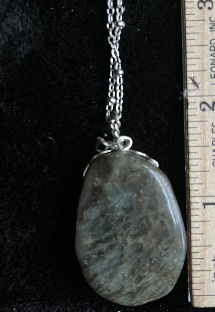 Labradorite Pendant, handmade by Wilhelmina St&ouml;cker